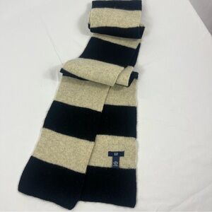 GAP Black and Cream Lanbs Wool Striped Scarf